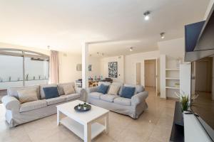Posezení v ubytování Villa Ola by Villa Plus