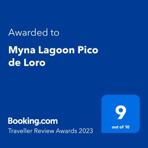 Ett certifikat, pris eller annat dokument som visas upp på Myna Lagoon Pico de Loro