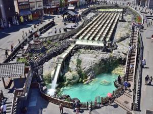 Bazén v ubytování LiVEMAX RESORT Kusatsu Onsen nebo v jeho okolí + 37 fotografií