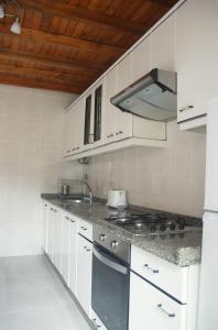 A cozinha ou cozinha compacta de Casa da Castañuela
