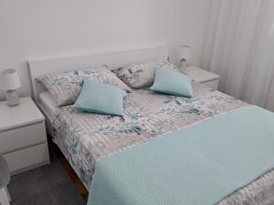 Postel nebo postele na pokoji v ubytování Beach seaview apartment
