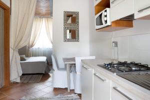 Billede fra billedgalleriet på La Corte di Langa alloggio Quarzo i Albaretto Della Torre 