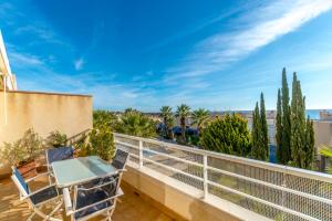 Balkon lub taras w obiekcie Casa Adelfas, Aguamarina