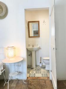 Ванная комната в Casa Largo do Poço Guesthouse