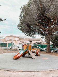 Fotografia z galérie ubytovania Havre de paix, jardin, place parking proche plage v destinácii Montpellier