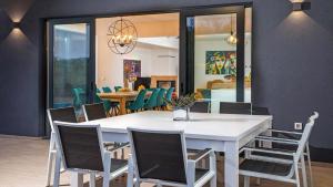 Fotografie z fotogalerie ubytování Stylish villa near Dubrovnik with a swimming pool v destinaci Mlini