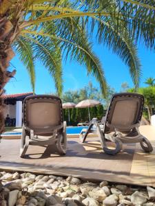 The swimming pool at or close to Villa Maya