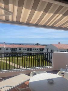 Balkon lub taras w obiekcie 2 Bedroom Apartment , Son Bou