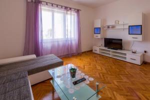 Fotografia z galérie ubytovania Apartments in Crikvenica 39224 v destinácii Crikvenica