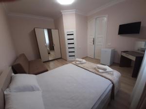 Postel nebo postele na pokoji v ubytování Vernatun guest house