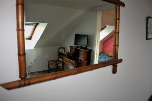 TV a/nebo společenská místnost v ubytování B&B La Gautraie