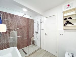 Koupelna v ubytování Mirador Balcon del Atlantico y piscina privada