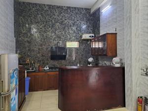 Kuchyň nebo kuchyňský kout v ubytování Indochina Airport Hotel Ha Noi