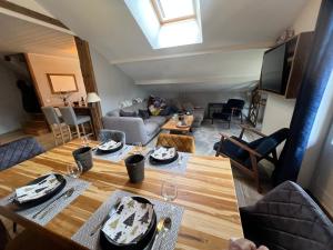 Posezení v ubytování Chez Pierre + 13 fotografií