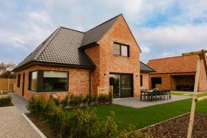 Afbeelding uit fotogalerij van Luxe Vakantiewoning De Veldhoek in Wingene