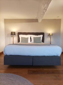 Ένα ή περισσότερα κρεβάτια σε δωμάτιο στο Bidi's Lodge