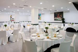 Restaurace v ubytování NH La Avanzada
