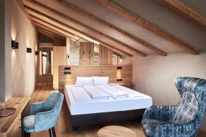 Postel nebo postele na pokoji v ubytování Hotel-Garni Ehrenfels + 37 fotografií