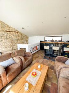 Fotografia z galérie ubytovania Maison de Village "Charme et Authenticité" CHATEAUNEUF-DU-PAPE v destinácii Châteauneuf-du-Pape