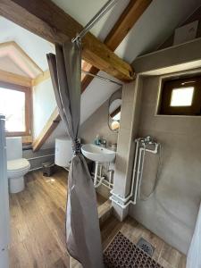 Koupelna v ubytování Studio apartman - Svetionik