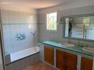 Kúpeľňa v ubytovaní Villa Nans