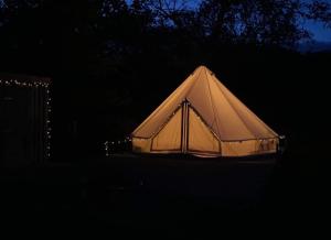 马汉莱斯Cefn Crib Glamping的相册照片