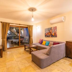 A seating area at Talia Apart