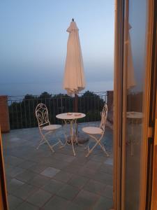 Balkón nebo terasa v ubytování Bed and Breakfast Tenuta Palmieri ONLY ADULT