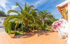Zahrada ubytování Las Flores Villa Moraira by Nora Nice