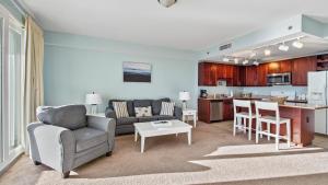 Фотография из галереи Laketown Wharf #1819 by Nautical Properties в Панама-Сити-Бич