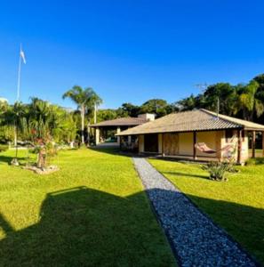 Gallery image of Recanto Vieira Praia do Estaleiro in Balneário Camboriú