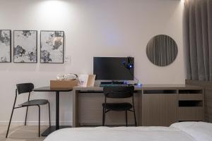 Aank Hotel Daejeon Yuseong 2nd電視和／或娛樂中心