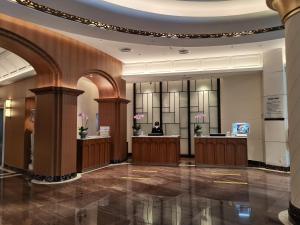 Fuajee või vastuvõtt majutusasutuses Shenzhen Shanghai Hotel