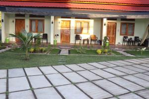 Afbeelding uit fotogalerij van Room 212 in Kuta Lombok