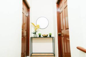 Fotografie z fotogalerie ubytování Cozy BNB - Unit L v destinaci Batangas