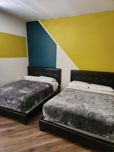 Кровать или кровати в номере MARINA DEL REY BEAUTY