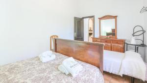 Posteľ alebo postele v izbe v ubytovaní Casa Rural Bellas Vistas Ildefonso La Puebla de Los Infantes by Ruralidays