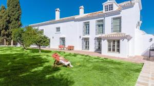 Vonkajšia záhrada v ubytovaní Cortijo Vallehermoso Campillos by Ruralidays