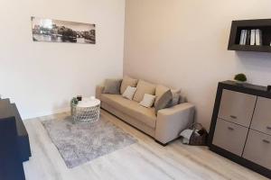 Χώρος καθιστικού στο Rondo ONZ Metro, Krochmalna 32A Street