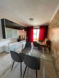 Χώρος καθιστικού στο Apartamento en El Médano, Tenerife