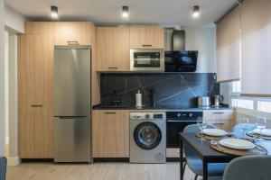 Kuchnia lub aneks kuchenny w obiekcie Villa Hita apartment by People Rentals