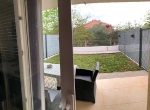 Zahrada ubytování Meli Maisonette Apartments