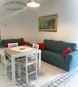 Posezení v ubytování Arcaroli Borgo Vico "La Bomboniera"