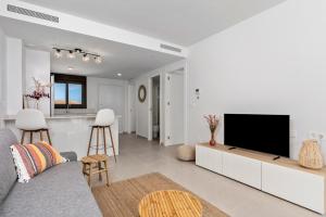 TV a/nebo společenská místnost v ubytování Luxury apartment Salinas