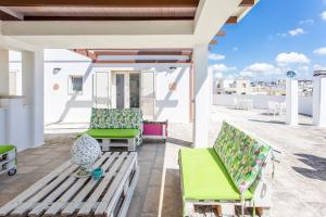 En balkon eller terrasse på Center house rooms