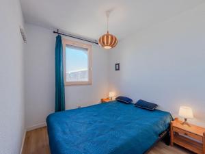 Postel nebo postele na pokoji v ubytování Apartment Front de Mer-8 by Interhome