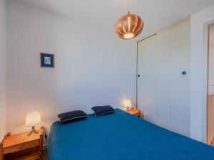 Postel nebo postele na pokoji v ubytování Apartment Front de Mer-8 by Interhome