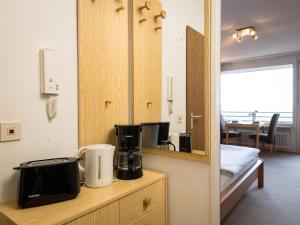 Küche/Küchenzeile in der Unterkunft Apartment B715 by Interhome
