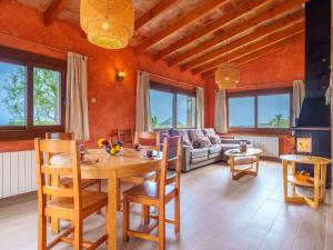 Гостиная зона в Villa Cala Torta Na Moli by Interhome