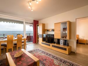 Η κουζίνα ή μικρή κουζίνα στο Apartment B901 by Interhome